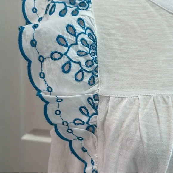 NWOT Loft Eyelet Flutter Henley White/Blue Mixed Media Top  size XL - Picture 5 of 6